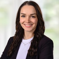 DZB BANK GmbH Employee Sarah Zeiske's profile photo