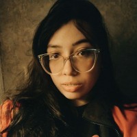 InPhonex Employee Stefany Moura's profile photo