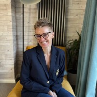 Georgina Evans Email