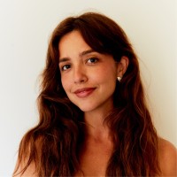 Natalia Paes Email