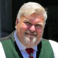 Bernhard Lindner Email