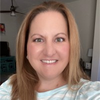Same Page HR Employee Julie Salomone's profile photo