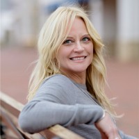 Amy Bender Email & Phone Number