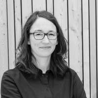 Katharina Rauh Email