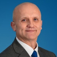 Emirates Aviation University Employee Chris Barratt's profile photo