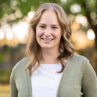 Eva Pakulla Email