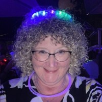 Beth Petitjean Email & Phone Number