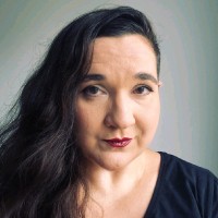 Anna Adamczyk Email
