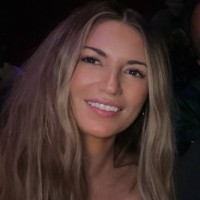 Gradle Inc. Employee Julianne Dressman's profile photo