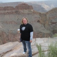 Dee Williams Email & Phone Number