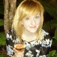 Mallon Associates Employee Claire Thomas's profile photo