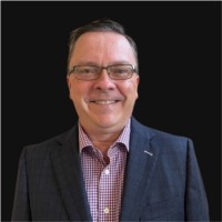Synchronize Employee John Beaton's profile photo