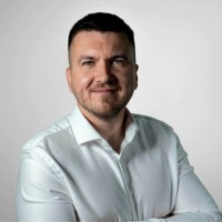 Maroš Bubán Email