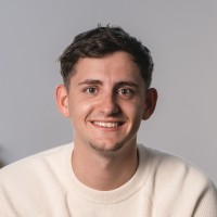 Roman Schiefer Email