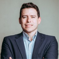 José María Guirola Email