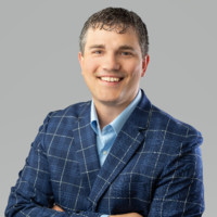 Ryan Hunt Email & Phone Number