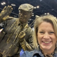 Your LeaderBoard Employee Jill Suchora's profile photo