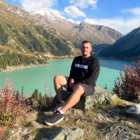 Effebot Employee Artyom Burkov's profile photo