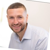 Liam Quinn Email