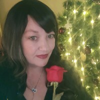 Emmy Killinger Email & Phone Number