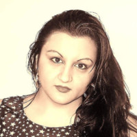 Helga Mihajlovics Email