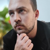 Tiago Pesch Email