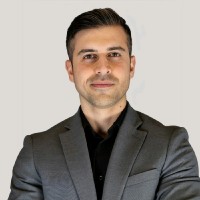 Mount Royal University Employee Mo Farrokhi's profile photo