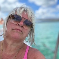 Jo Berg Email