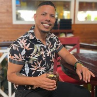 Bahama Breeze Employee Eric Class's profile photo