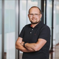 Roger Krummenacher Email