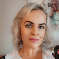 PIPERHILL CONSTRUCTION LIMITED Employee Cheryl McIob's profile photo