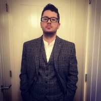 Louis Thompson Email & Phone Number