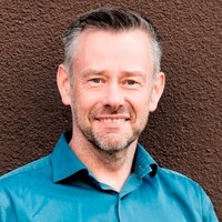 Mats Karlström Email