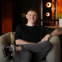 Accounts and Legal Employee Sam ️'s profile photo