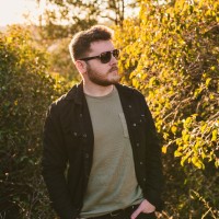 Hunter D'Eliso Email & Phone Number