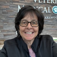 Veterinary Medical Center at Lakewood Ranch Employee Kim Ross's profile photo