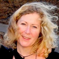 Catarina Gnosspelius Email