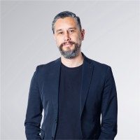 Camilo Moreno Email