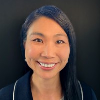Simplify Employee Fiona Ho's profile photo
