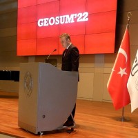 Anıl Özdemir Email