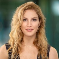 Merrill Lynch Wealth Management Employee Elena Walker's profile photo