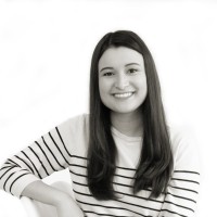 Mia Mettais Email & Phone Number