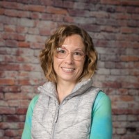 Sara Hanson Email & Phone Number