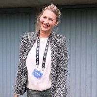 Manon Degrave Email