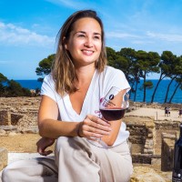 Romina Ribera Email