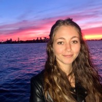 Olivia Stein Email & Phone Number