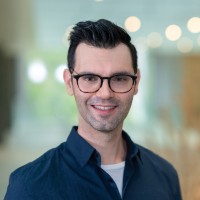 Roche Employee Chris Ave's profile photo