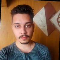Vitor Mendonça Email