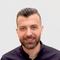 Moazaz Elsakka Email