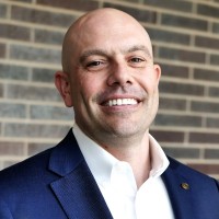 Veritiv Employee Eli Adams's profile photo